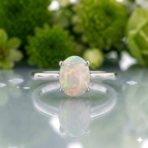 Сребърен пръстен с Естествен Опал 1,10ct. Класически